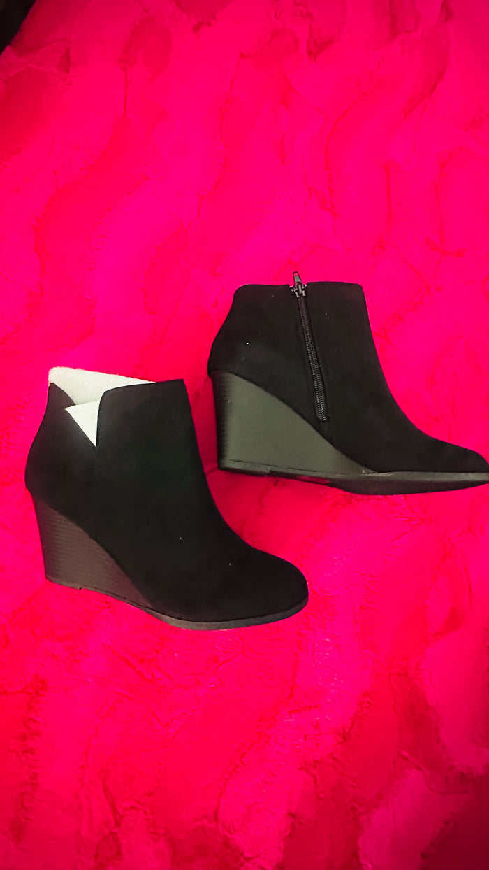 BLACK SODA WEDGE BOOTIE