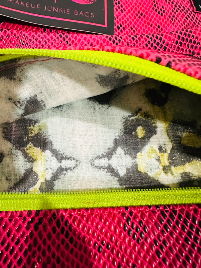 PINK SNAKE/GREEN ZIPPER W ANIMAL INTERIOR  MJ SET SMALL/MEDIUM