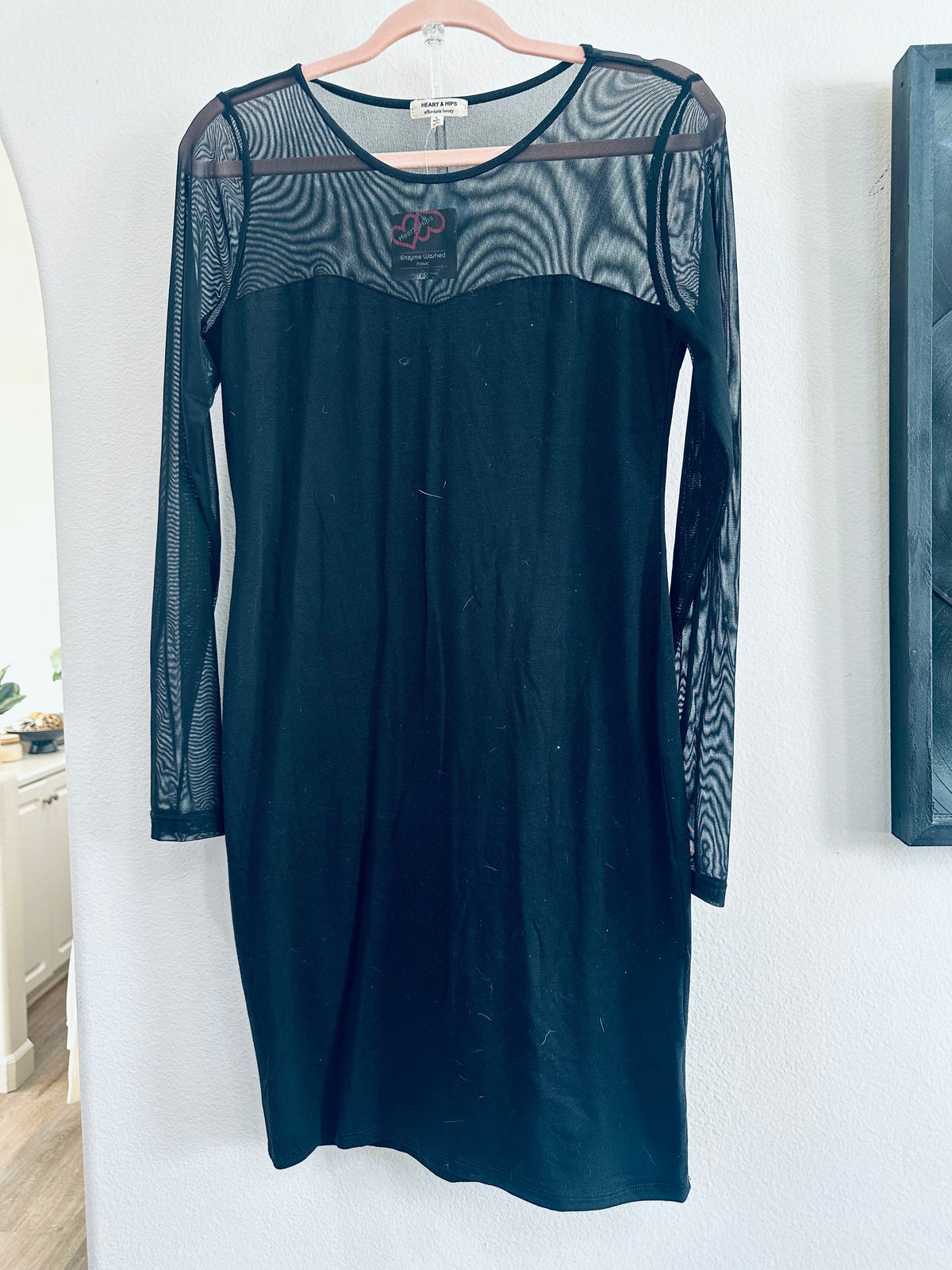 HEART & HIPS SWEETHEART DRESS