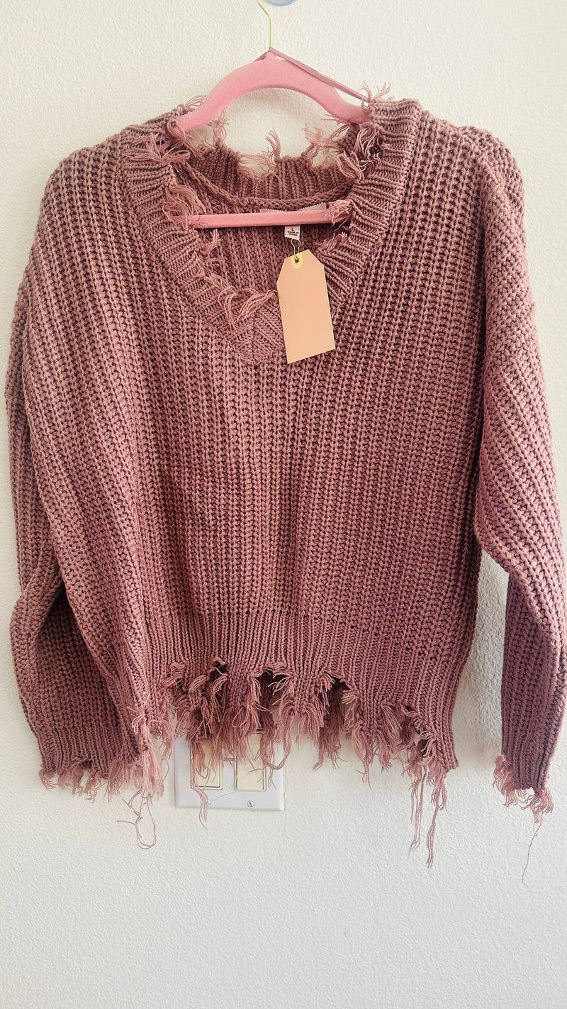 LOVE TREE FRAYED CROP SWEATER