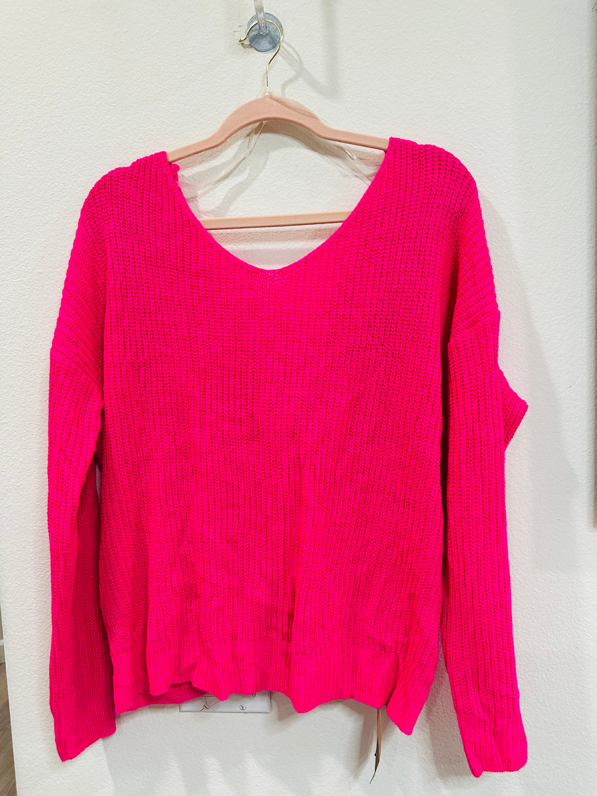 MAIN STRIP CRISS CROSS BACK SWEATER