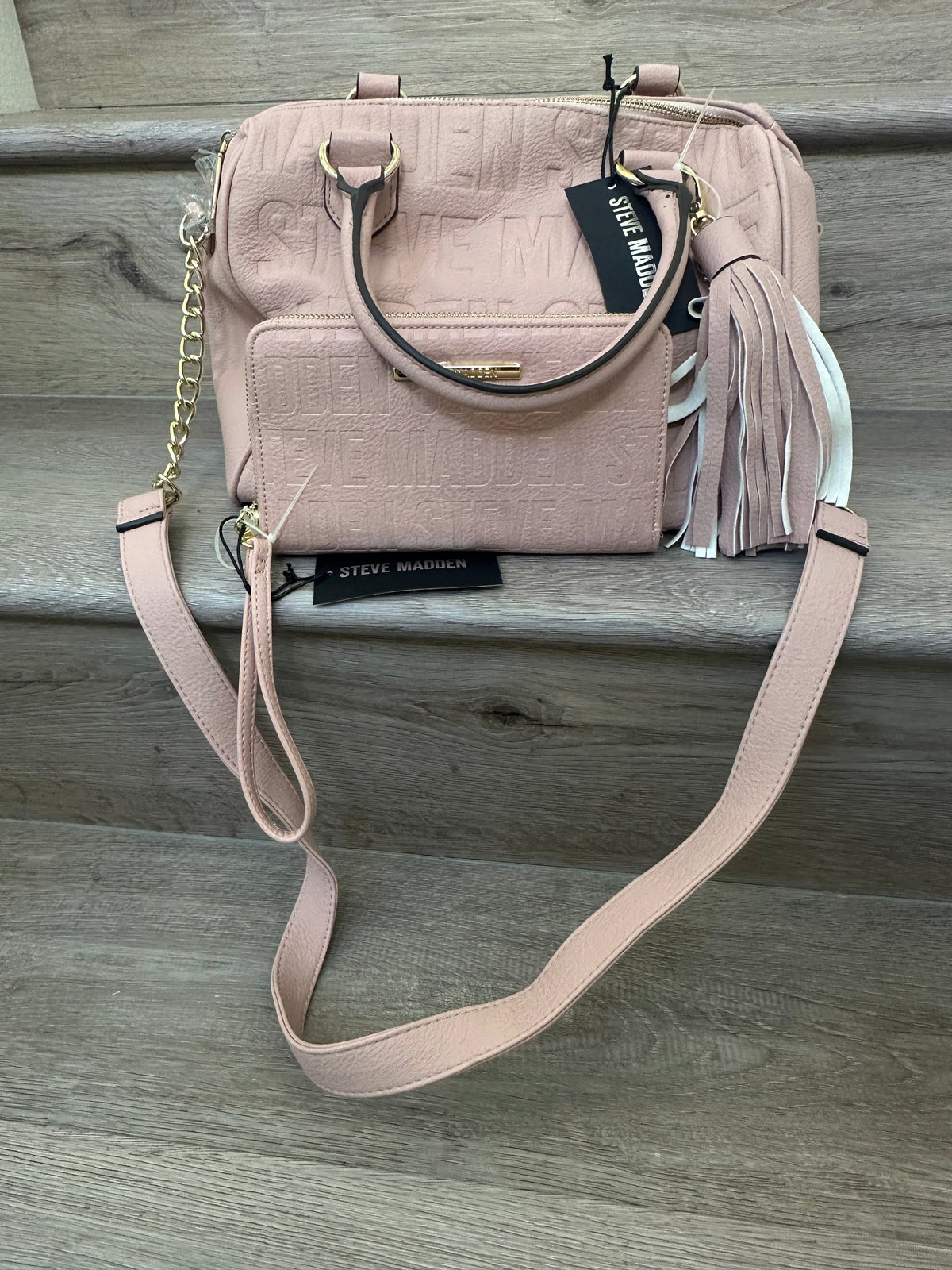 Steve Madden BRAND NEW  pink bucket bag with matching wallet