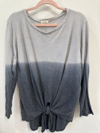Long sleeve two tone knotted front top