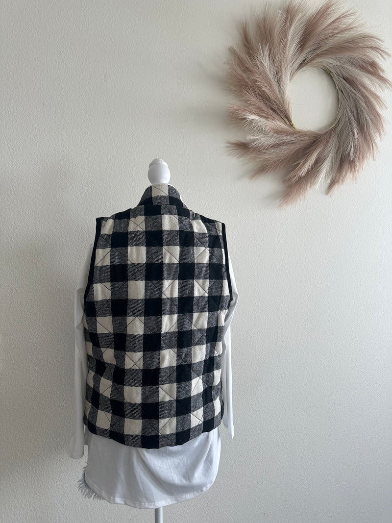 VANILLA BAY BUFFALO PLAID VEST