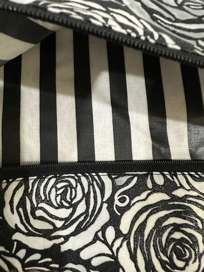 BLACK & WHITE GLITTER ROSES WOTH BLACK AND STRIPE MJ BAGS MINI/MED/LARGE SET.