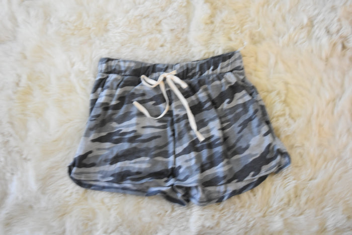 CAMO LOUNGE SHORT