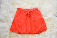 SEASHORE TIERED SCALLOP  LEG SKORTS