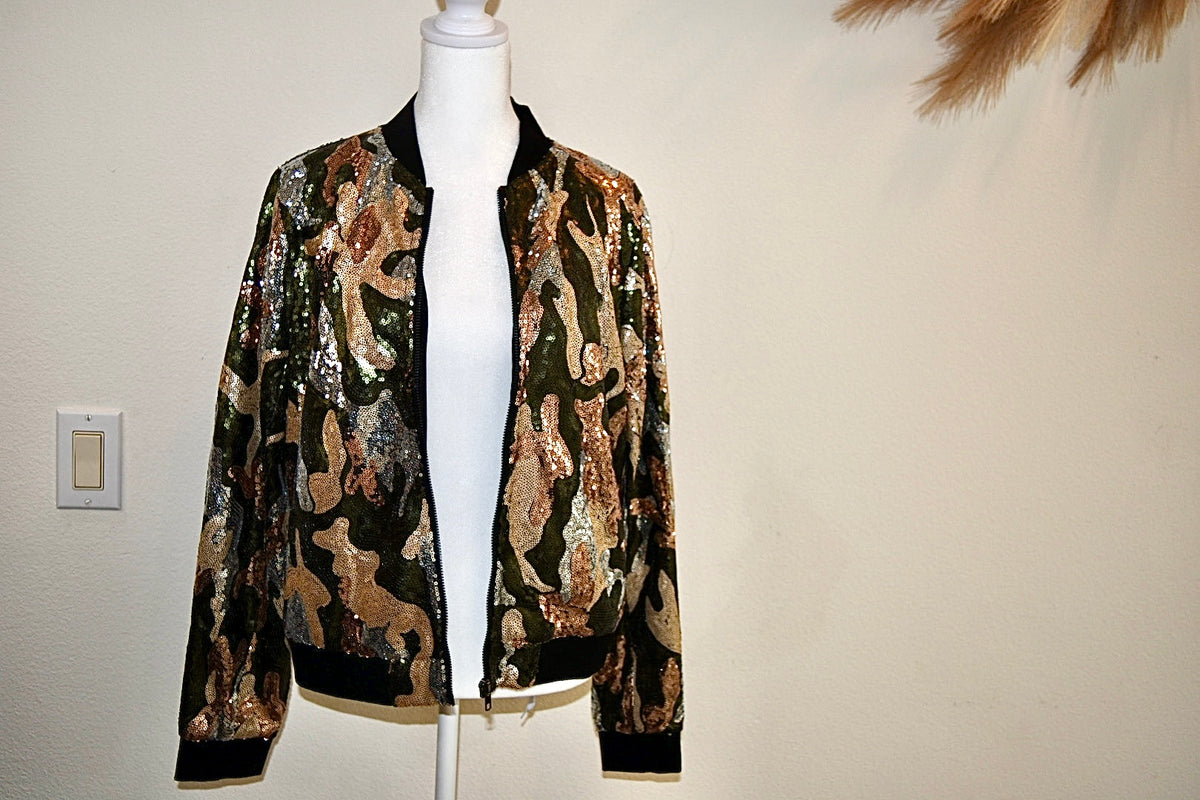 DAVI & DANI CAMO SEQUINS BOMBER JACKETS