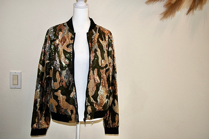 DAVI & DANI CAMO SEQUINS BOMBER JACKETS