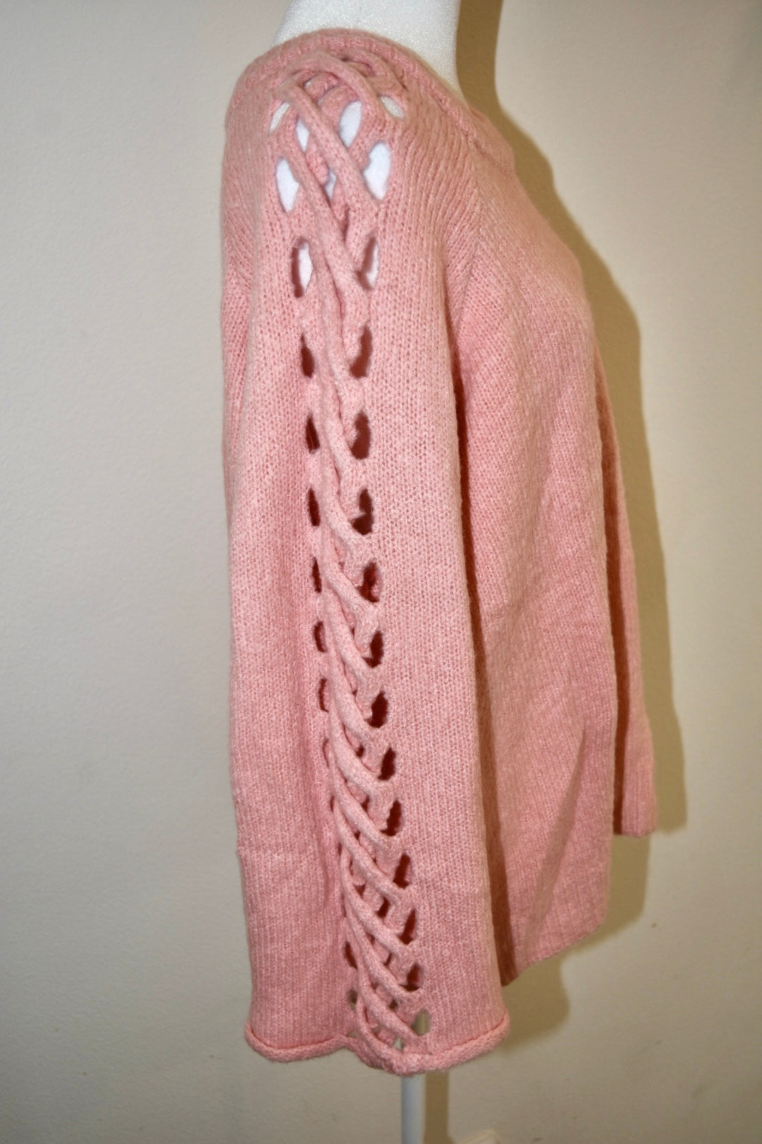 HUMMINGBIRD SWEATER