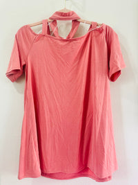 CRISS CROSS NECK DETAIL TOP