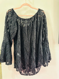 T PARTY LACE BELL SLEEVE TOP