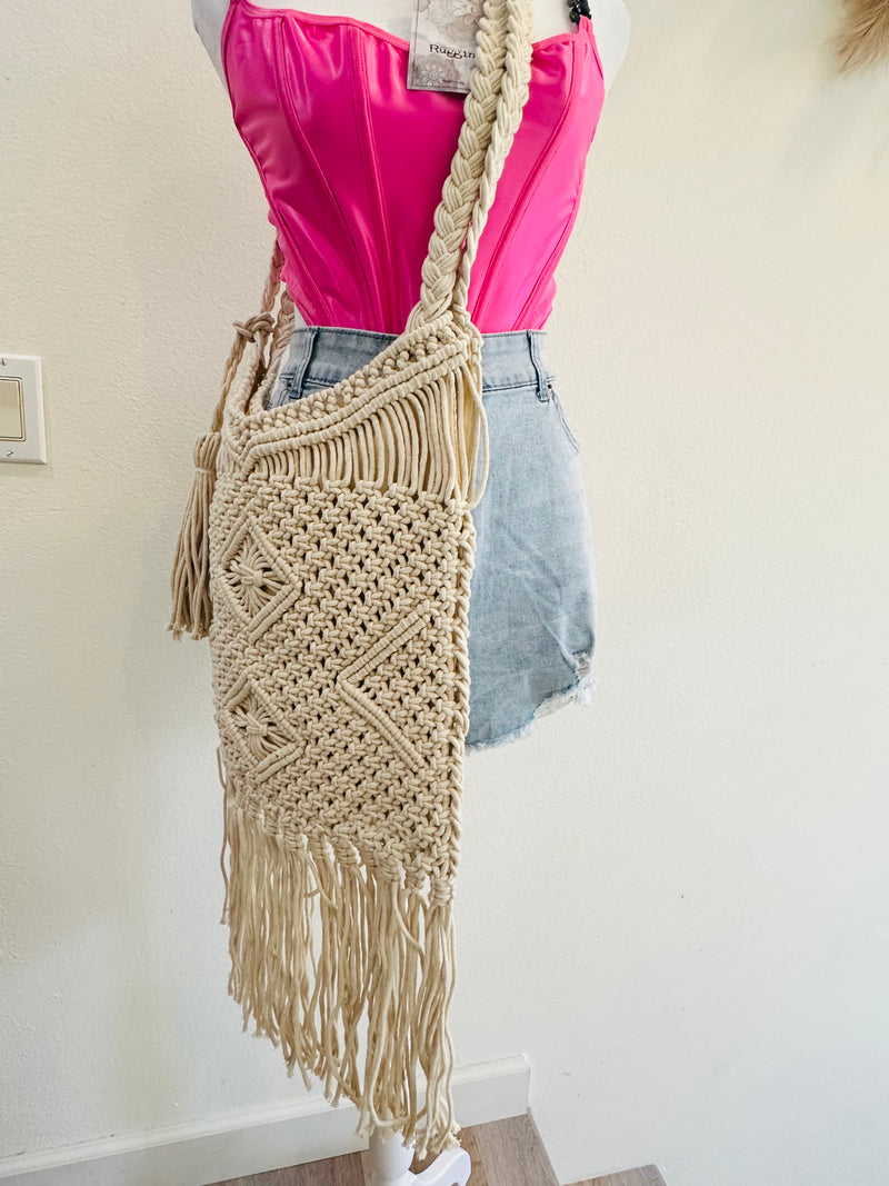 CROCHET FRINGED CROSSBODY BAGS