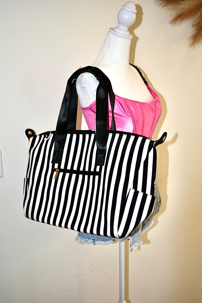 STRIPED OVERNIGHT BAG