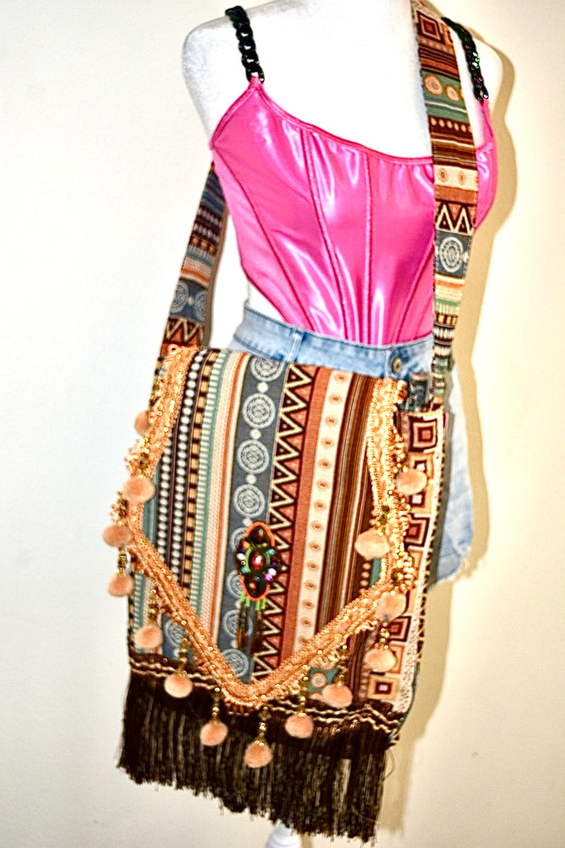 DESERT HANDMADE MESSENGER CROSSBODY BAG