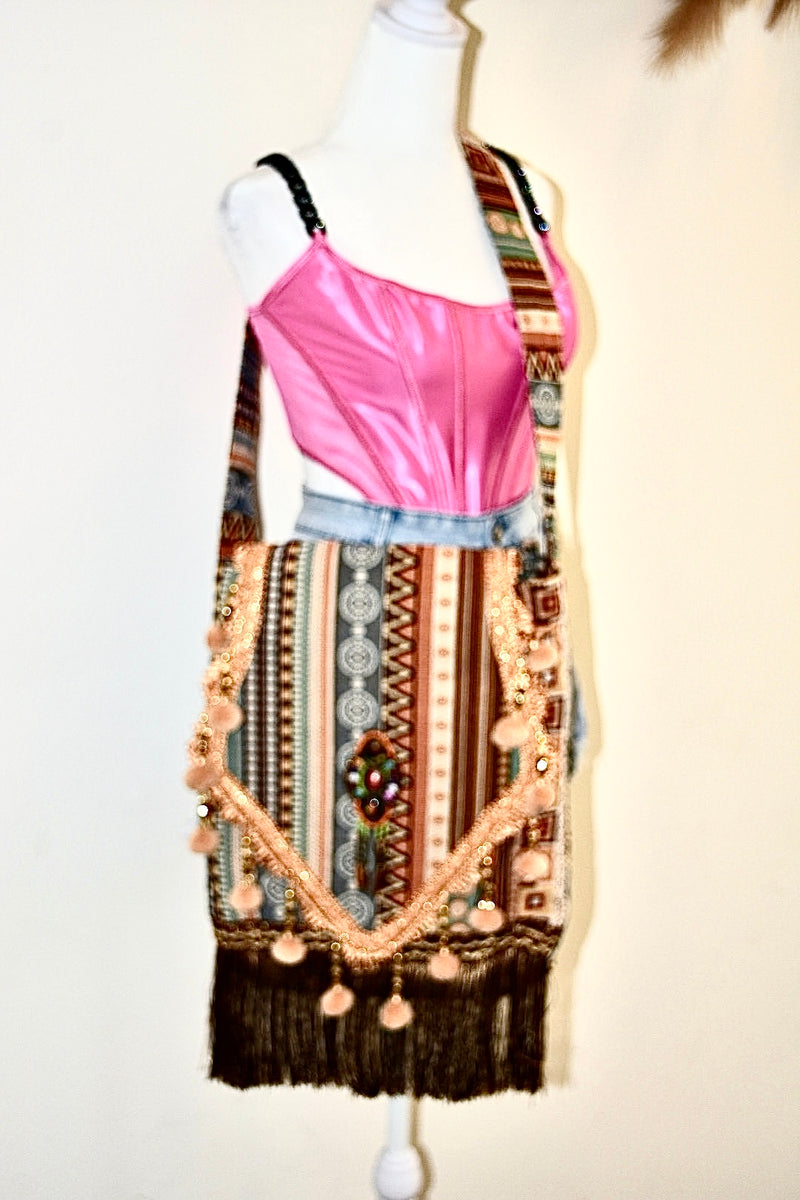 DESERT HANDMADE MESSENGER CROSSBODY BAG