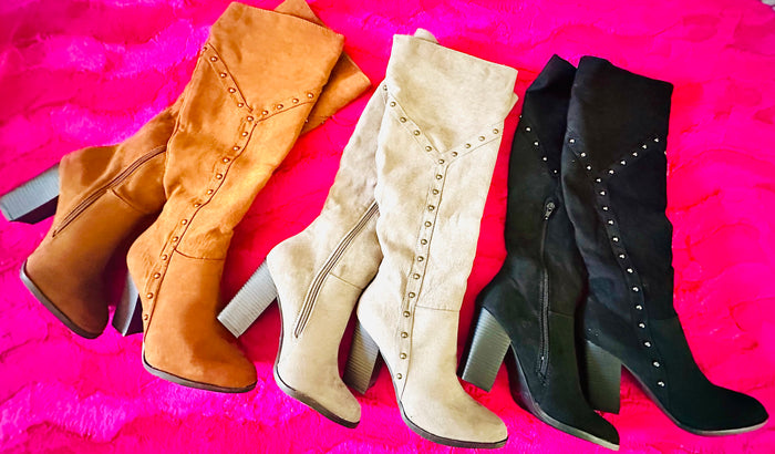 HEELED KNEE HIGH STUDDED DETAIL BOOTS